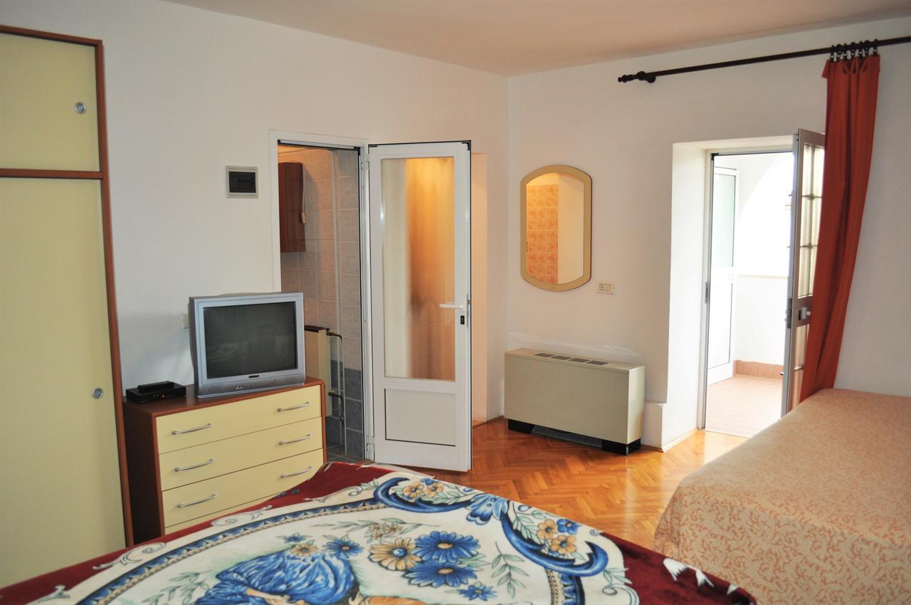 Bed and breakfast Tri Srca &